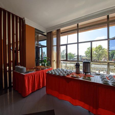 Top Ten Hotel Addisz-Abeba Kültér fotó